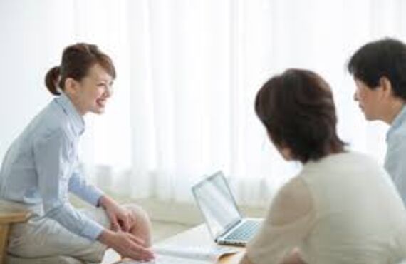 滋賀でオイル交換をご希望のお客様に対して見積もりも丁寧に行います